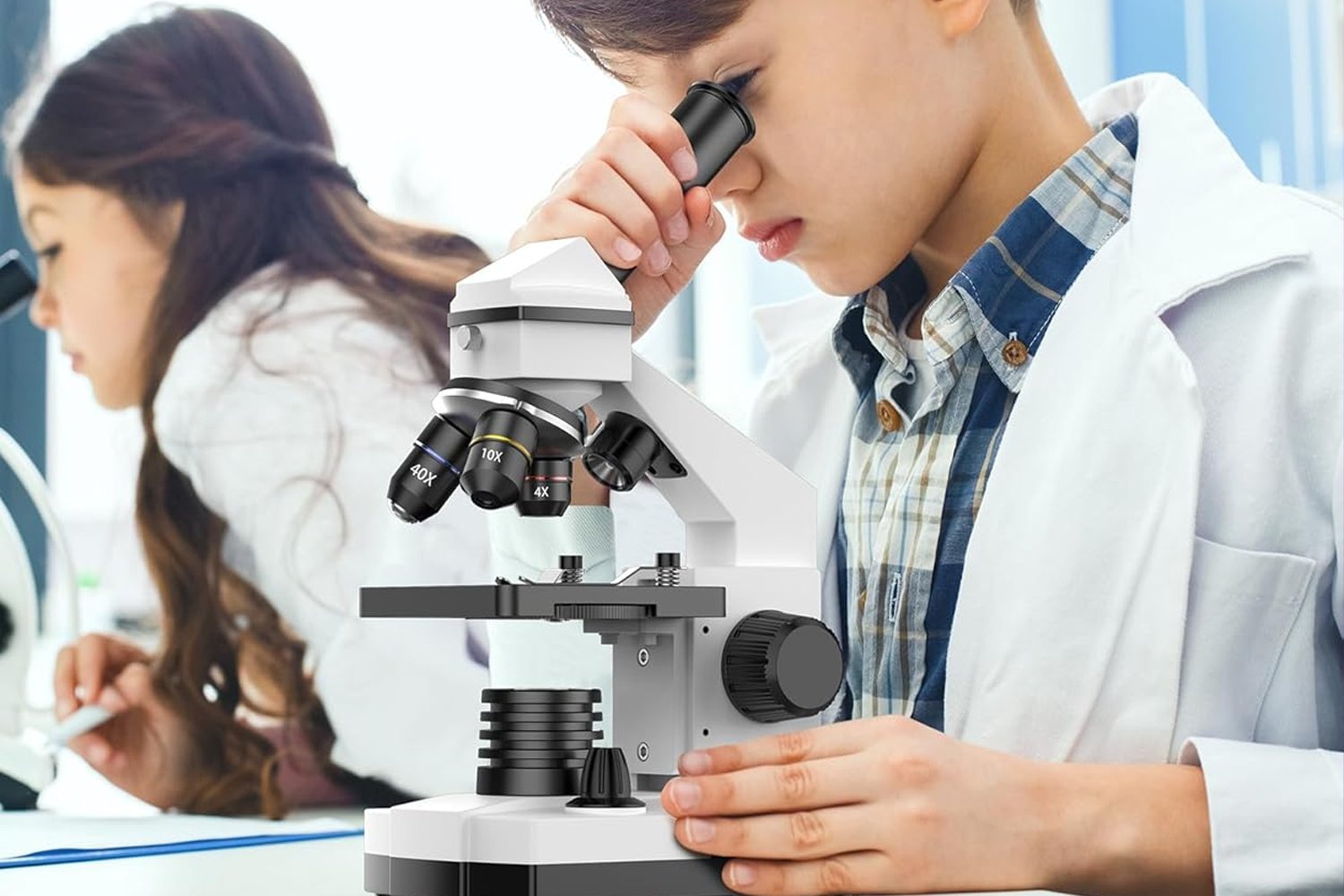 Microscope